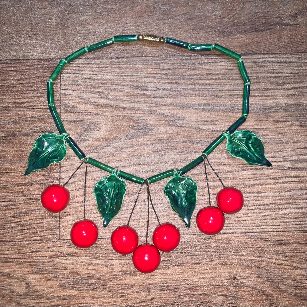 Vintage Ceramic / Porcelain CHERRY NECKLACE CHOKER
